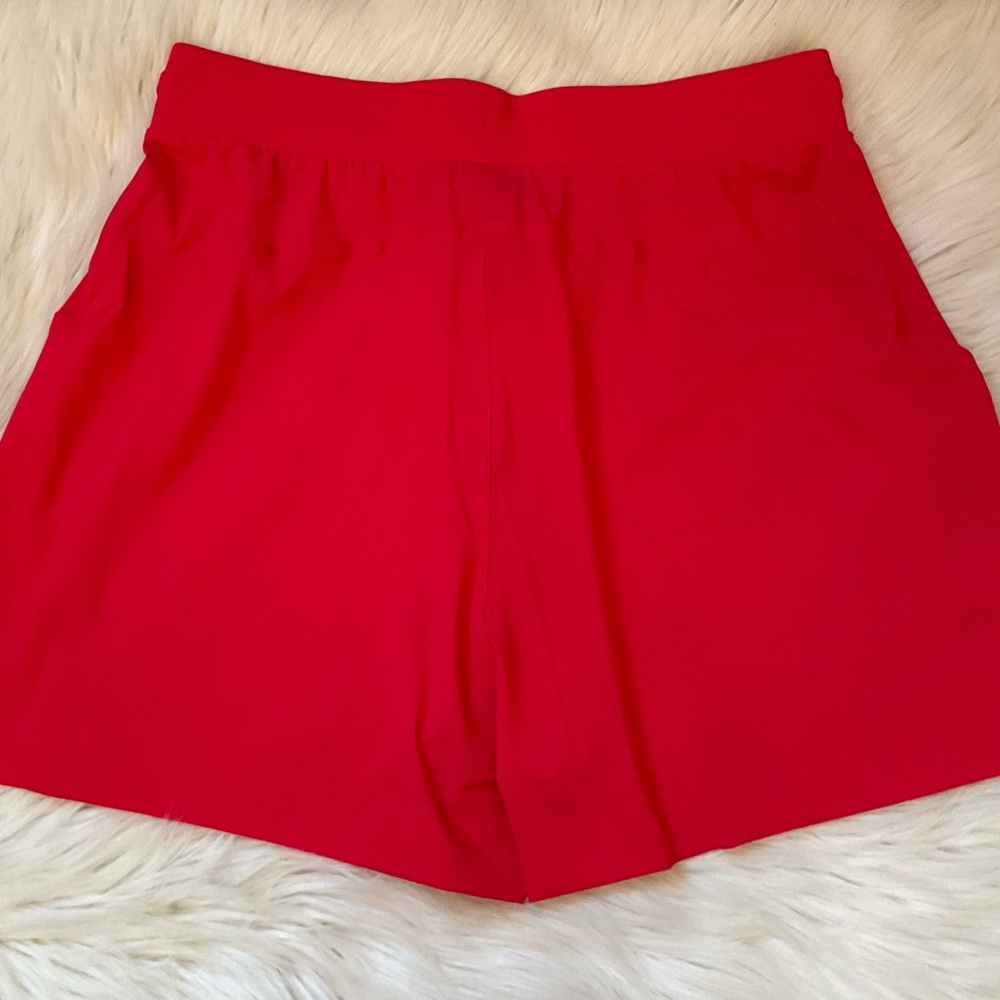 Sweaty Betty Explorer 3.5” Tie Waist Shorts - NWT - Size 8 / Medium - Venus Pink - Picture 12 of 12